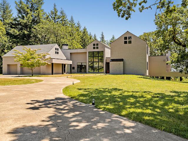 House with garden
