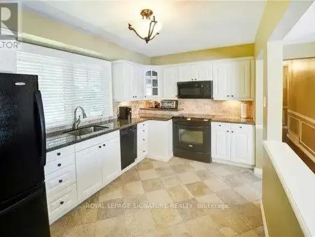 House 7 Bedroom For Rent Oakville ON 4700 ES105643443
