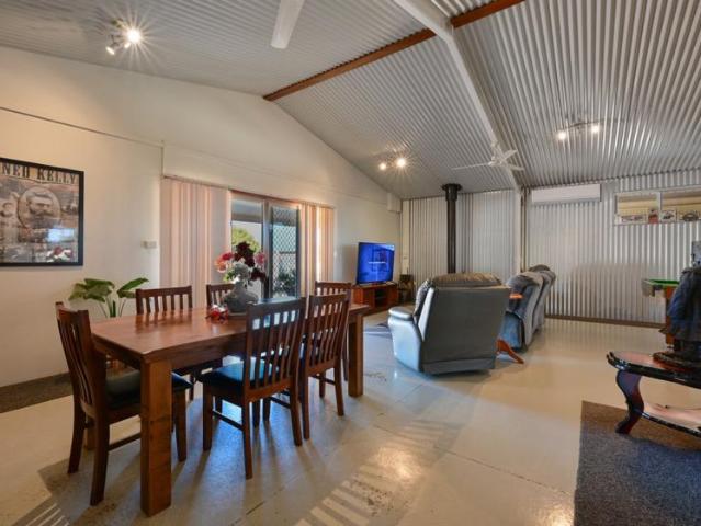 House 7 Bedroom For Rent Stirling North SA 850000 ES105995585
