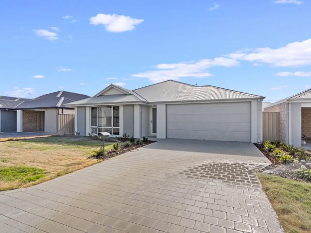 house 7 Dolly Link, Secret Harbour