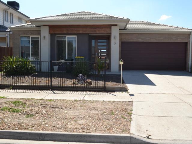 house 7 Stonegate Drive, Wollert