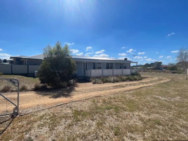 house 7 Wullwye Street, Berridale
