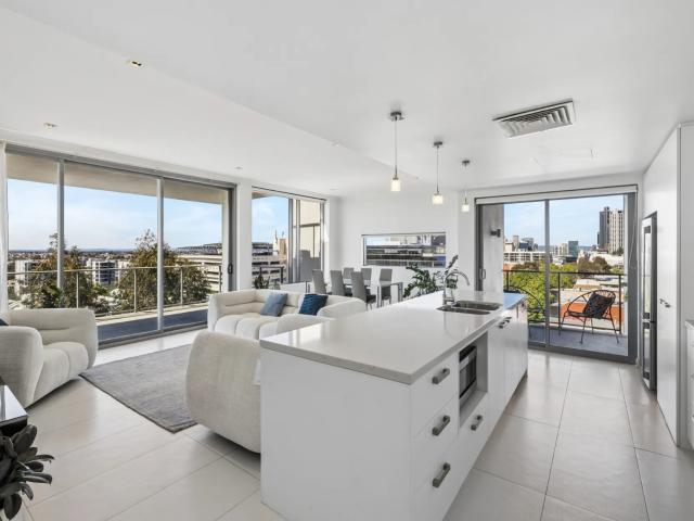 house 7A/1303 Hay Street, West Perth