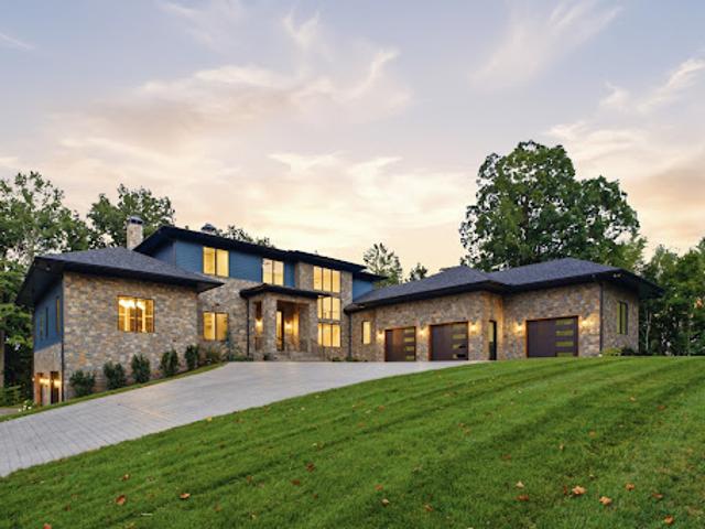 House with pool