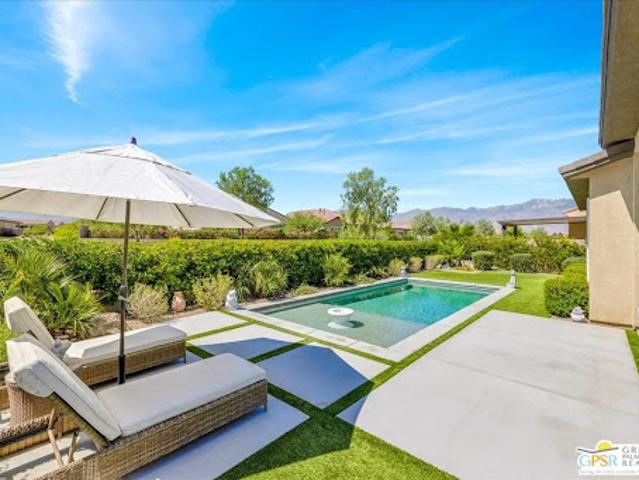 House with pool and garden