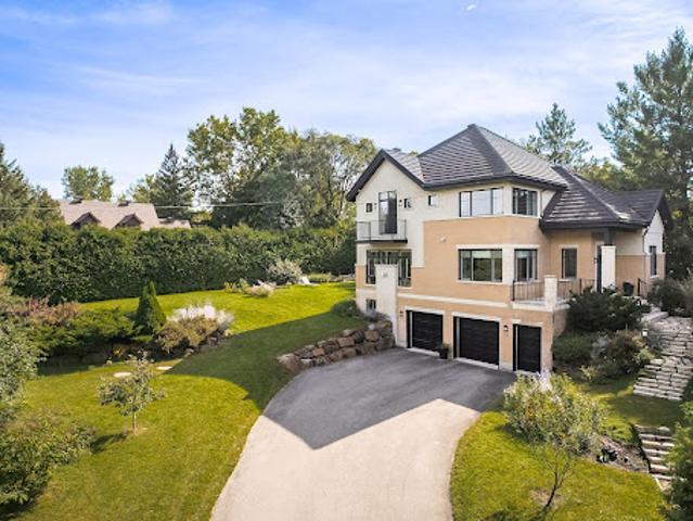 House with garden and terrace