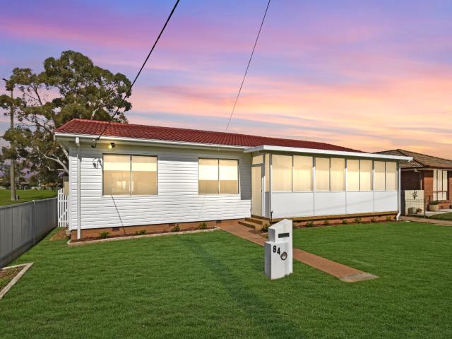 house 84 Margaret Street, Orange
