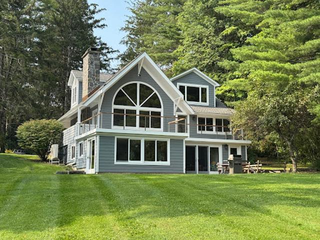 House with terrace
