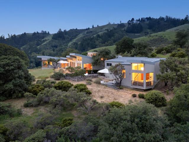 House with terrace