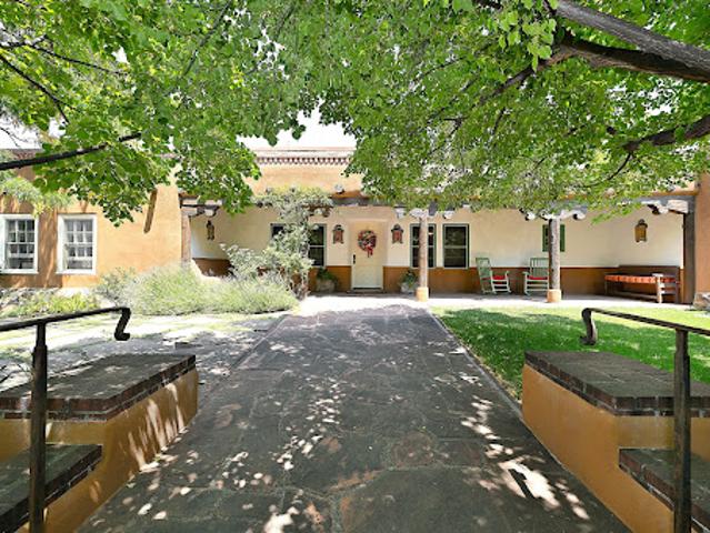 House with garden and terrace