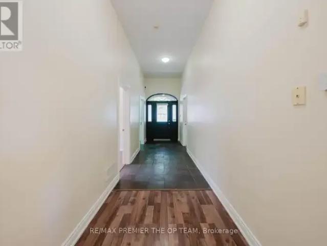 House 8 Bedroom For Rent Vaughan ON 3500 ES105643475