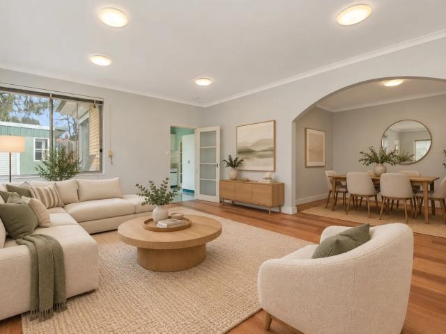 house 8 Evelyn Street, St Kilda East