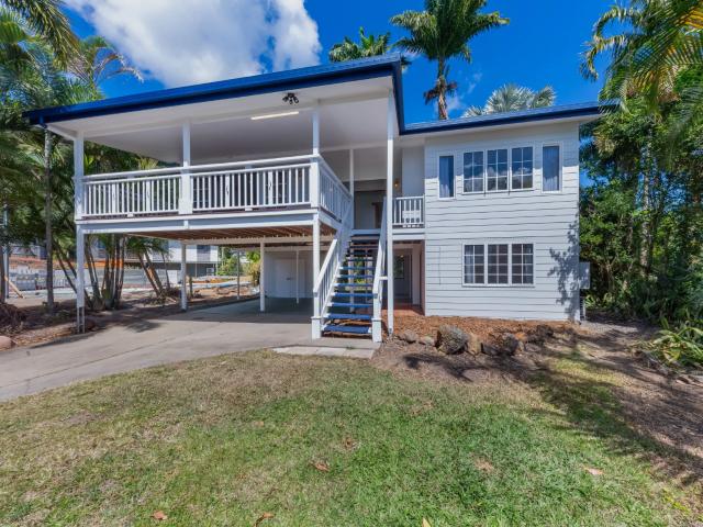 house 8 Gregory Court, Cannonvale