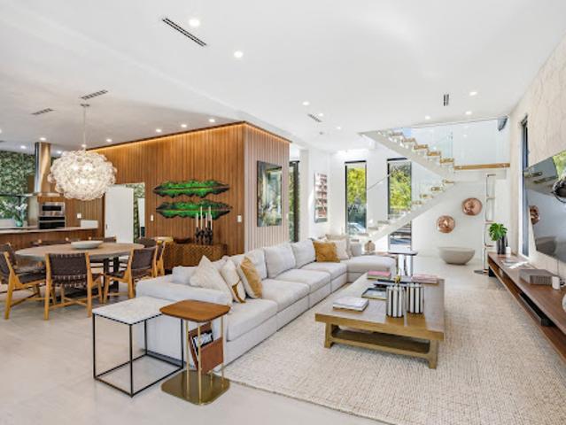 Contemporary house with garden and terrace