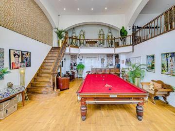 House 9 Bedroom For Sale Hockley Essex 1000000 ES100540661