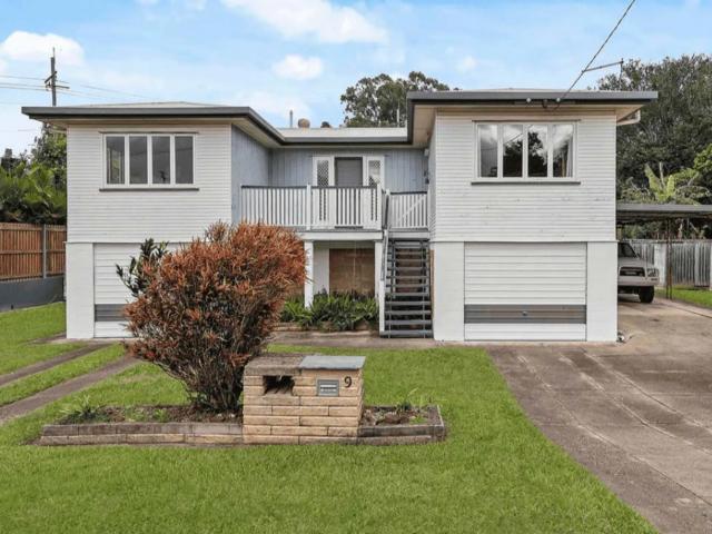 house 9 Bringelly Street, Arana Hills