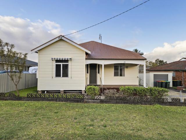 house 13 First Street, Booragul