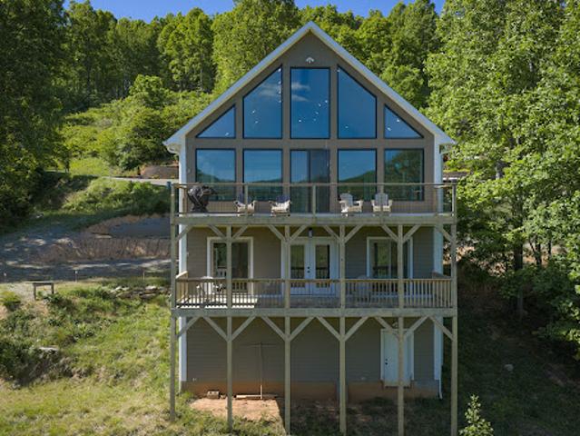 House with terrace