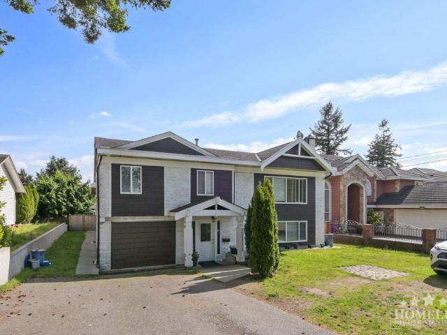 House 11860 75a Avenue, Delta