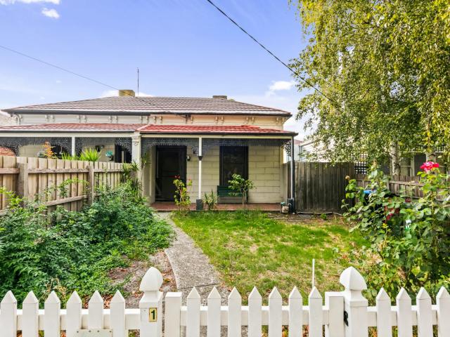 house 11 Highbury Grove, Prahran