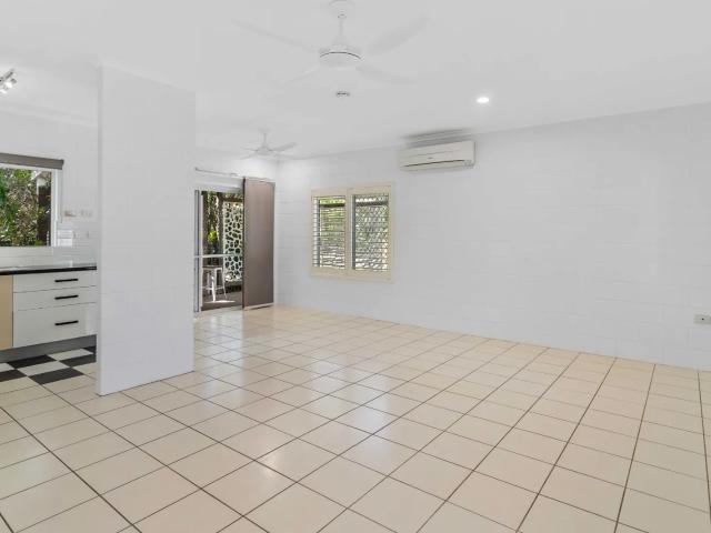 house 1/26 Portsea Crescent, Kewarra Beach
