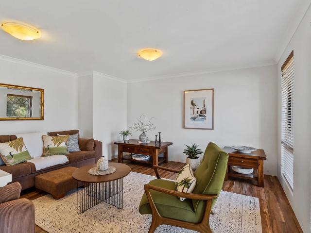 house 12 Bryde Court, Dawesville