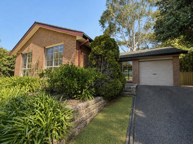 house 12 Rock Lea Street, Hazelbrook