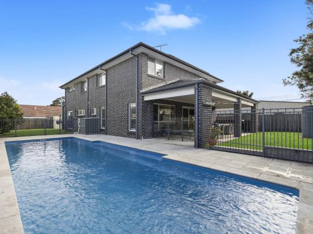 house 12A Alicia Road, Mount Kuring gai