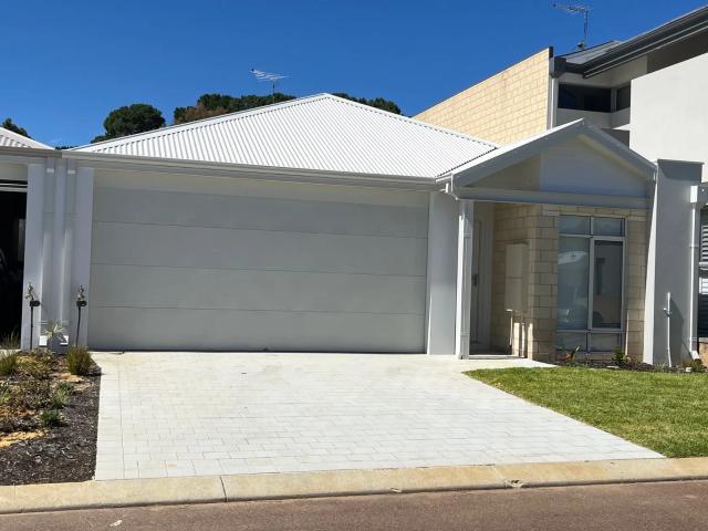house 14 Conifer Place, Kardinya