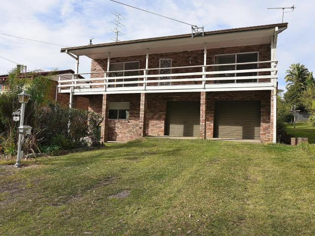 house 14 Holden Street, Vincentia