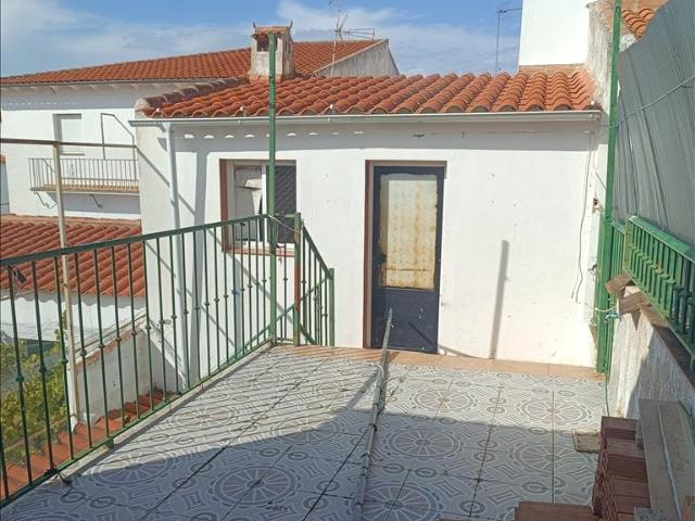 Casa en venta en Valverde de Llerena, Badajoz en Calle Reyes Huertas