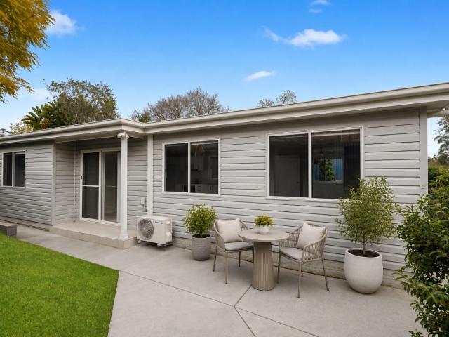 house 15A Worthing Place, Cherrybrook