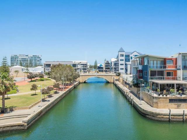 house 16/3 The Palladio, Mandurah