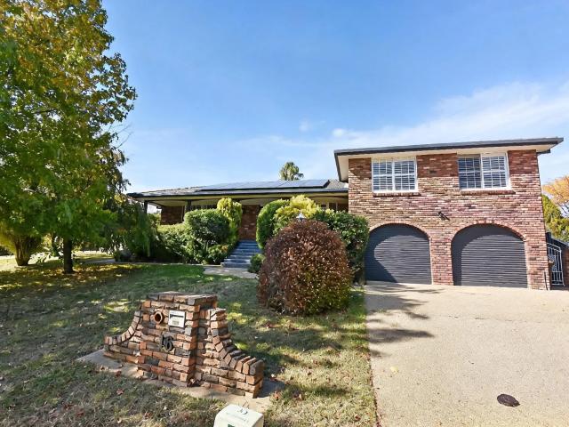 house 16 Wirruna Avenue, Orange
