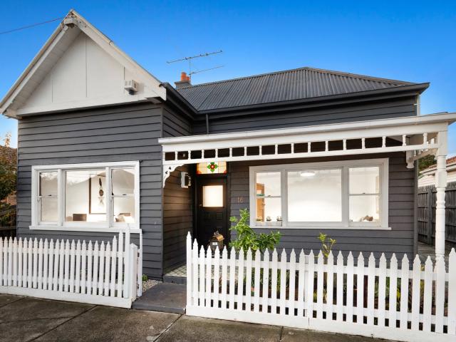 house 16 Lewis Street, Thornbury