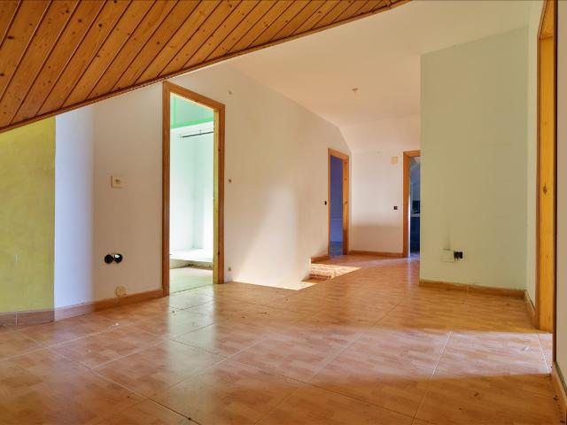 Piso en venta en Navia, Asturias en Calle Soirana