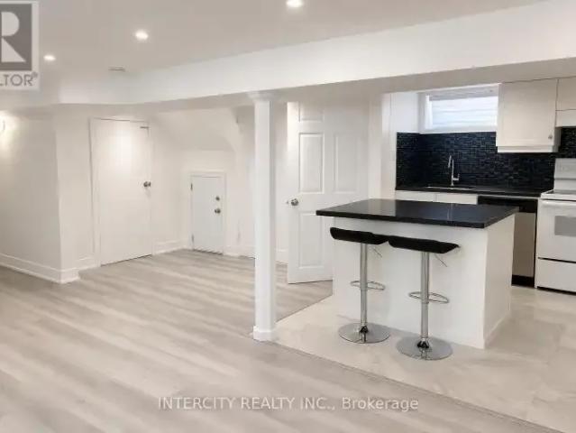 House 1 Bedroom For Rent Bradford West Gwillimbury ON 1500 ES105674852