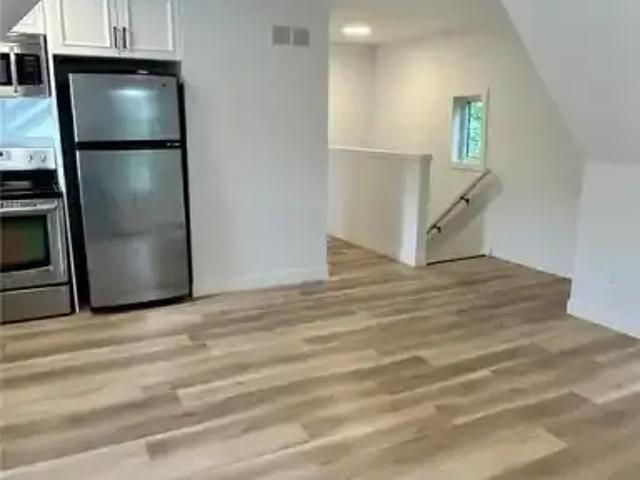 House 1 Bedroom For Rent Guelph ON 1900 ES105704292