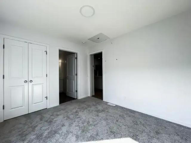 House 1 Bedroom For Rent Edmonton AB 1300 ELS105327021