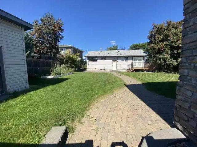 House 1 Bedroom For Rent Edmonton AB 1499 ES105226695