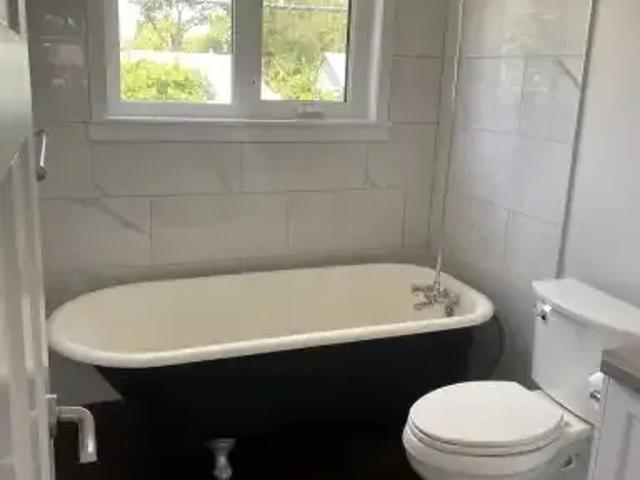 House 1 Bedroom For Rent Edmonton AB 1800 ES104876714