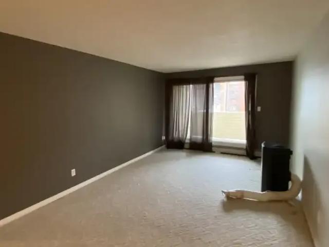 House 1 Bedroom For Rent Edmonton AB 950 ES105601844