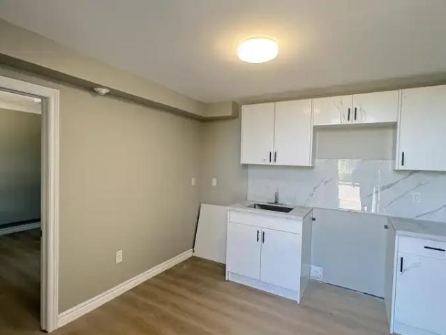 House 1 Bedroom For Rent Hamilton ON 1500 ES105467099