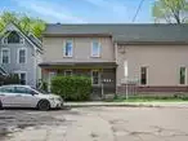 House 1 Bedroom For Rent Ottawa ON 1299 ES104000103