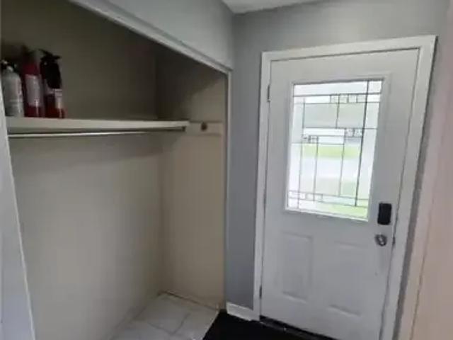 House 1 Bedroom For Rent London ON 725 ES105602146