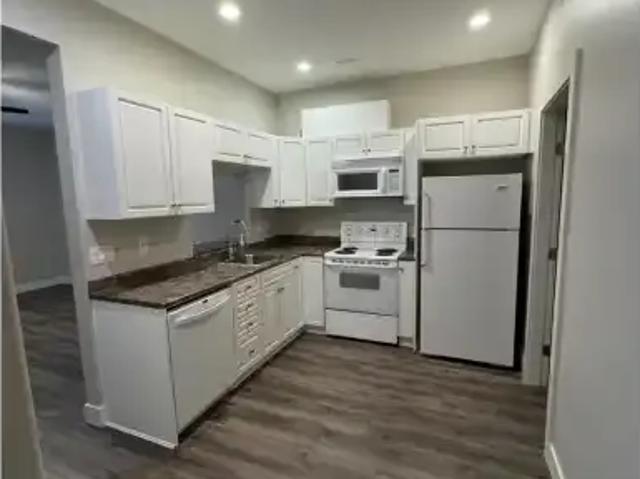 House 1 Bedroom For Rent Maple Ridge BC 1400 ES105602267