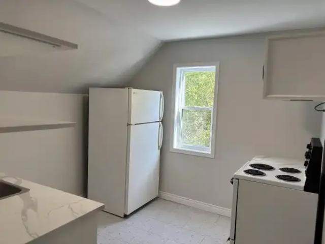 House 1 Bedroom For Rent Port Colborne ON 1050 ES105715792