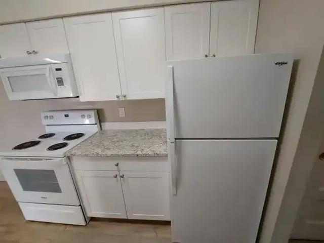 House 1 Bedroom For Rent Red Deer AB 1095 ES105505579