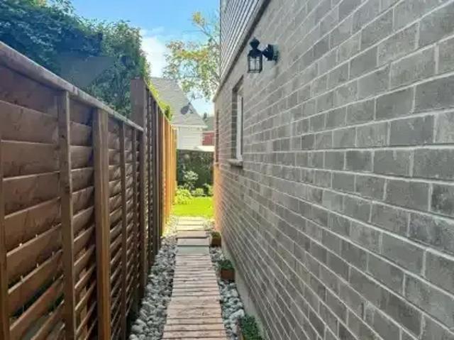 House 1 Bedroom For Rent Welland ON 1250 ES104183269