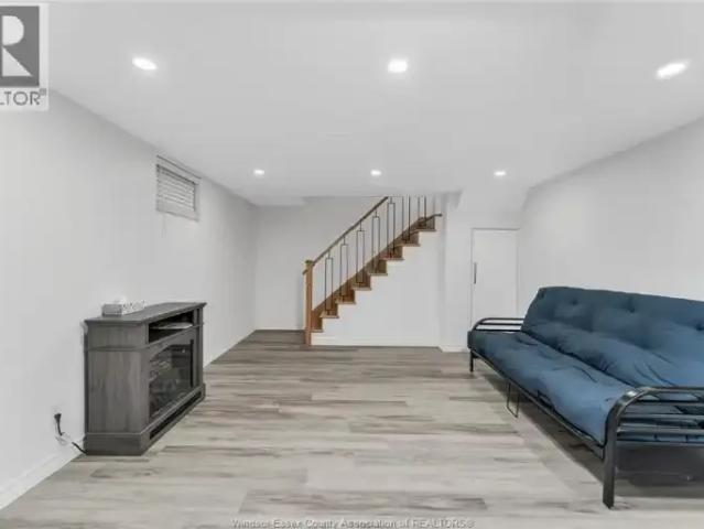 House 1 Bedroom For Rent Windsor ON 1500 ES104824728